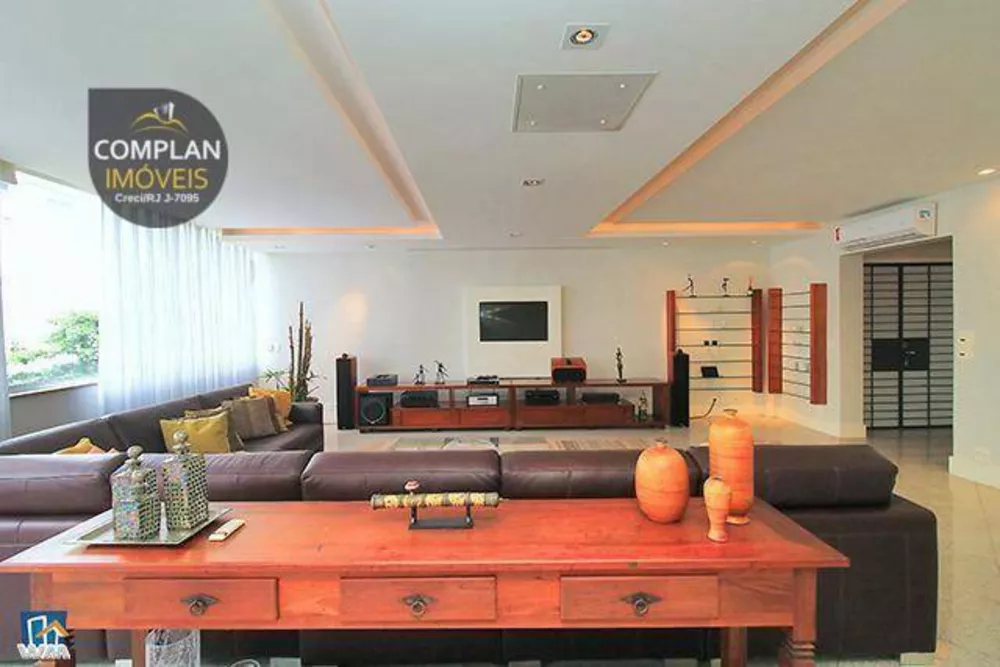 Apartamento, 4 quartos, 210 m² - Foto 1