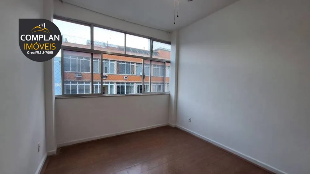 Apartamento, 3 quartos, 130 m² - Foto 2