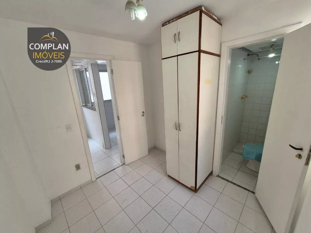 Apartamento, 3 quartos, 121 m² - Foto 2