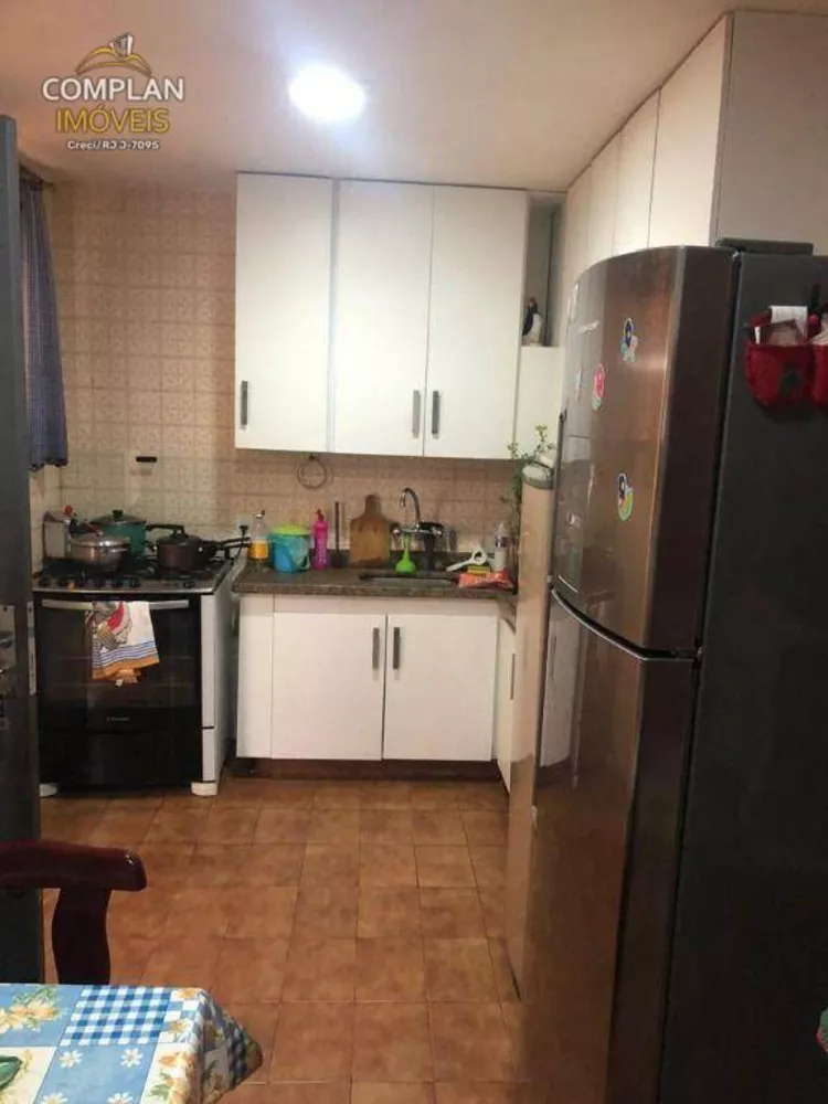 Casa, 4 quartos, 220 m² - Foto 11