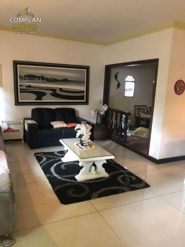 Casa, 4 quartos, 220 m² - Foto 4
