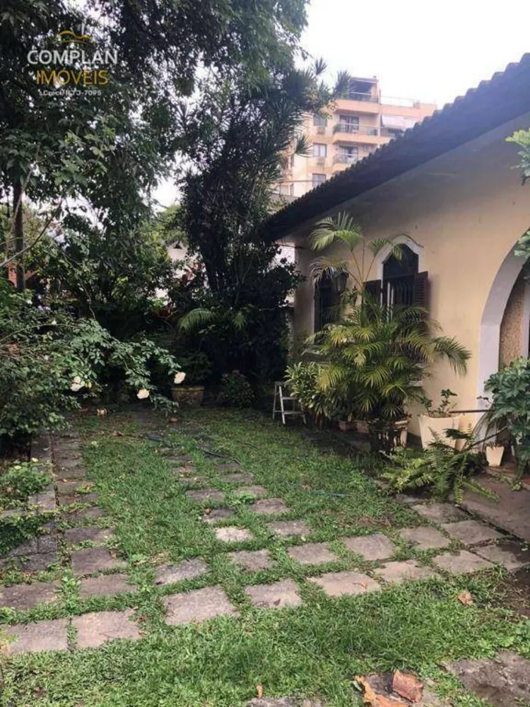 Casa, 4 quartos, 220 m² - Foto 2