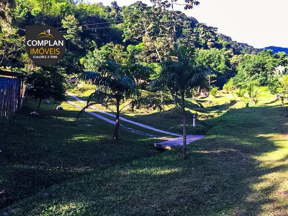 Sítio, 3 quartos, 4000 m² - Foto 12