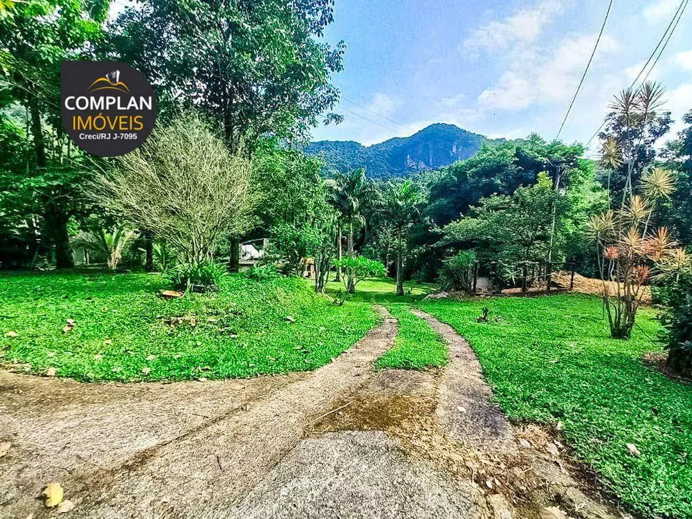 Sítio, 3 quartos, 4000 m² - Foto 23