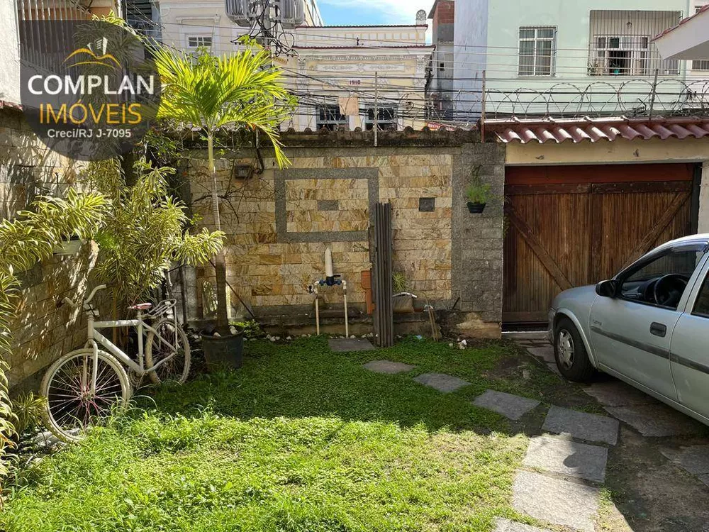 Casa, 4 quartos, 229 m² - Foto 4