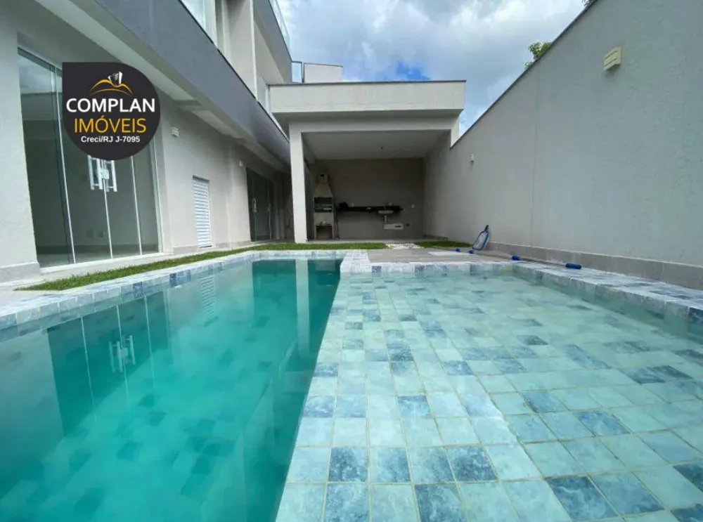 Casa, 4 quartos, 212 m² - Foto 1