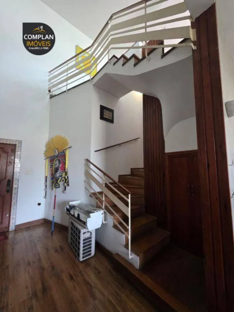 Cobertura, 3 quartos, 258 m² - Foto 1