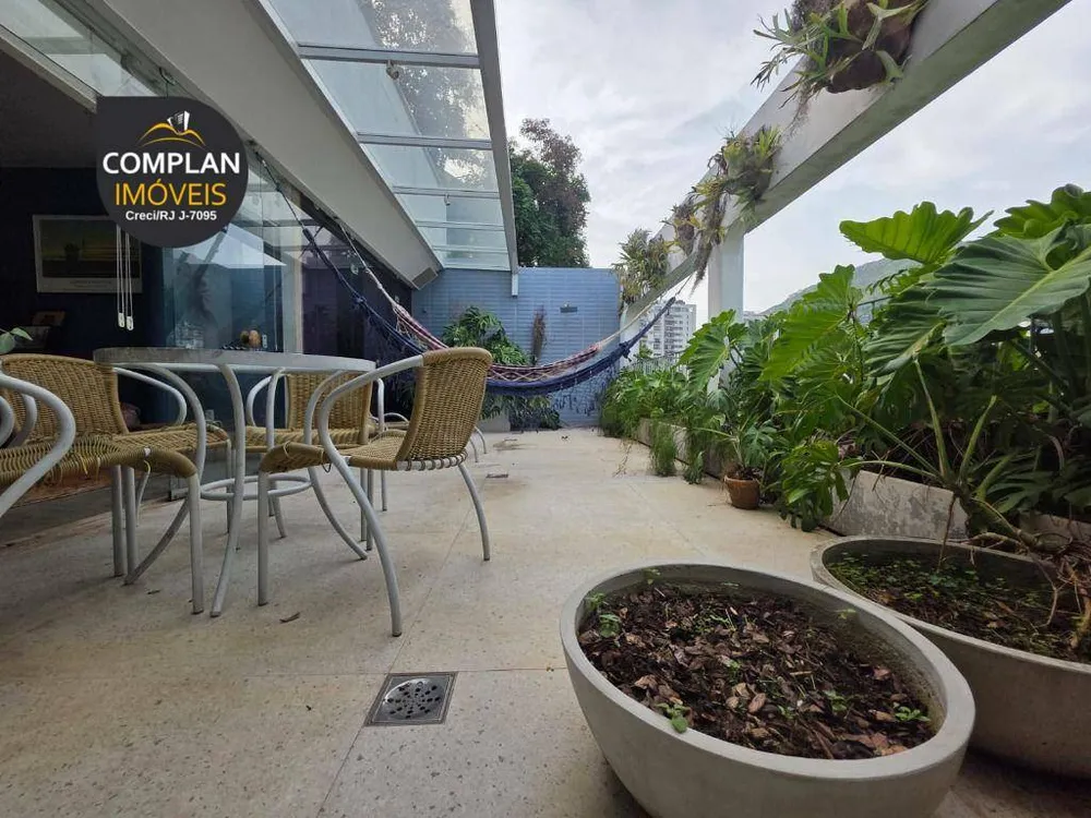 Cobertura, 3 quartos, 258 m² - Foto 40