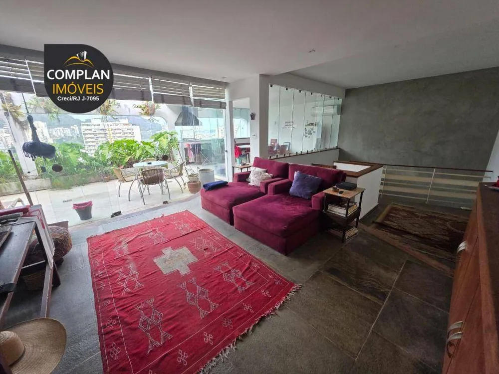 Cobertura, 3 quartos, 258 m² - Foto 23