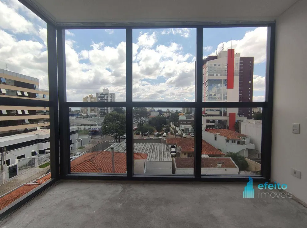 Cobertura, 3 quartos, 197 m² - Foto 2
