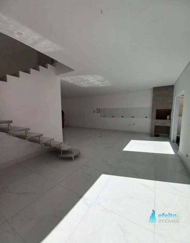Sobrado, 3 quartos, 187 m² - Foto 3