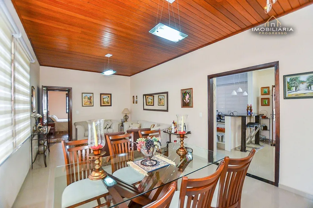 Casa, 3 quartos, 371 m² - Foto 3