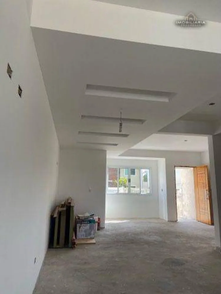 Sobrado, 5 quartos, 270 m² - Foto 2