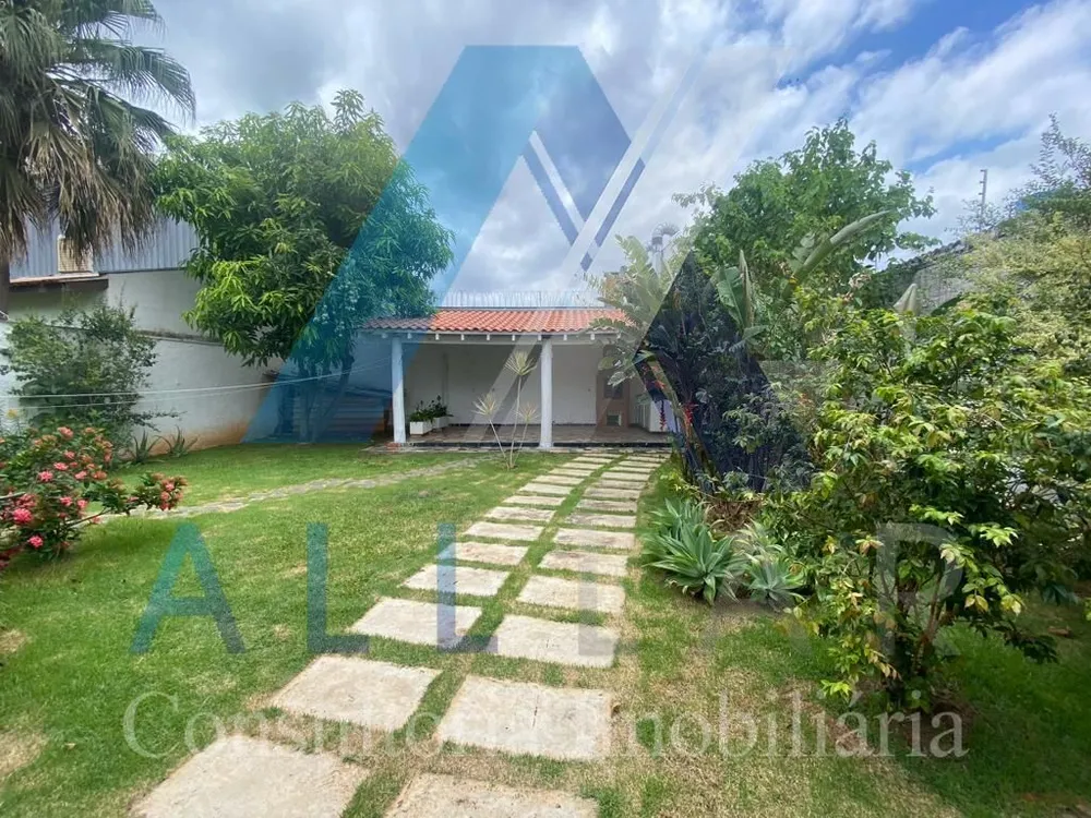 Casa, 3 quartos, 222 m² - Foto 2