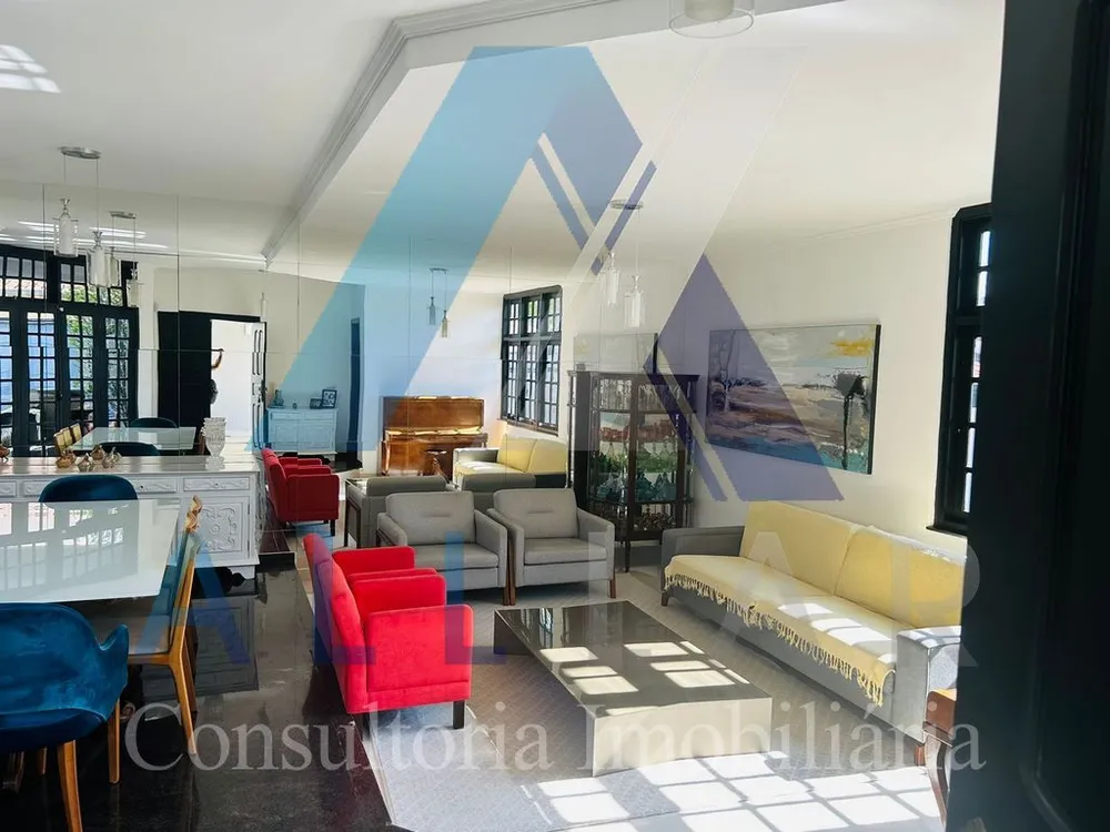 Casa, 4 quartos, 372 m² - Foto 1