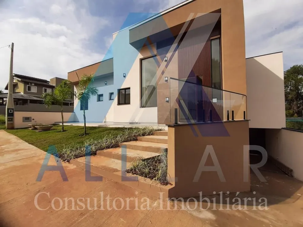 Sobrado, 3 quartos, 236 m² - Foto 1