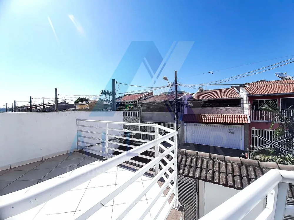 Sobrado, 3 quartos, 242 m² - Foto 2