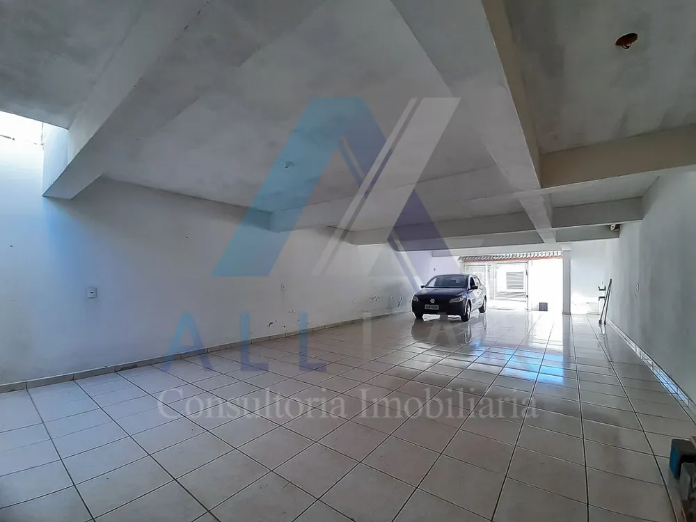 Sobrado, 3 quartos, 242 m² - Foto 3