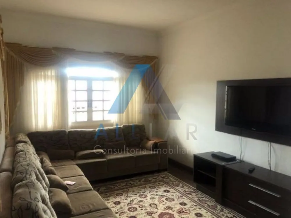 Casa, 4 quartos, 370 m² - Foto 2