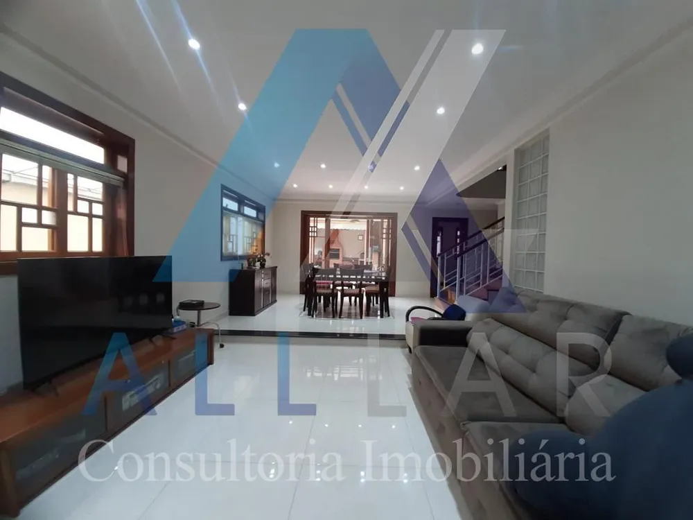 Sobrado, 4 quartos, 292 m² - Foto 1