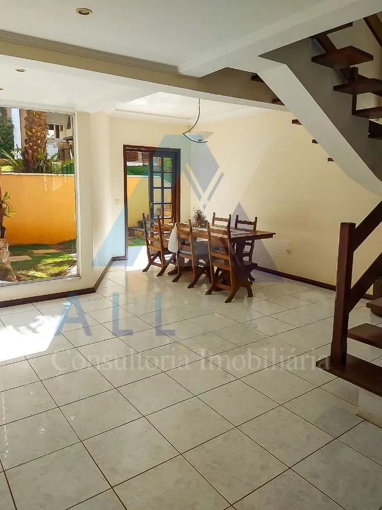 Sobrado, 3 quartos, 256 m² - Foto 3