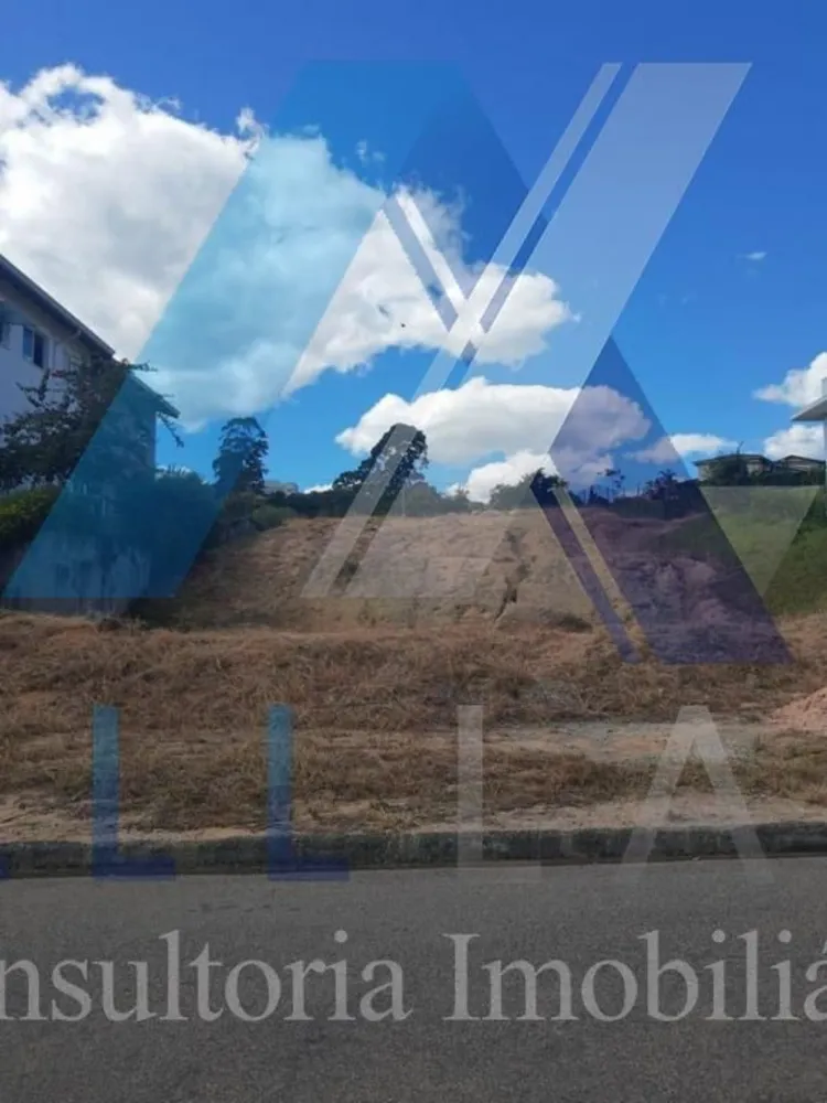 Loteamento e Condomínio, 1000 m² - Foto 1