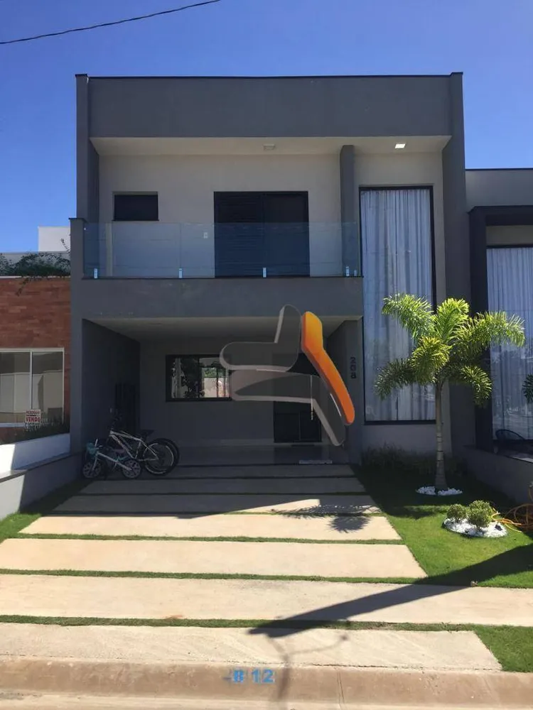 Casa, 3 quartos, 235 m² - Foto 1