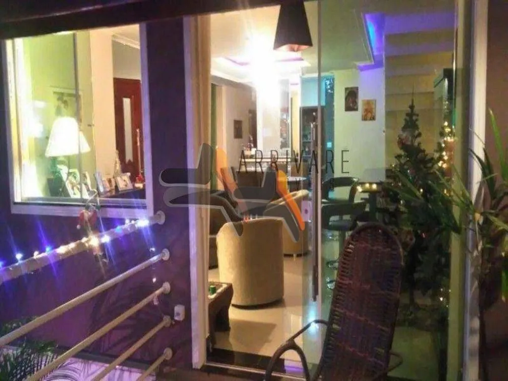 Casa, 3 quartos, 230 m² - Foto 3