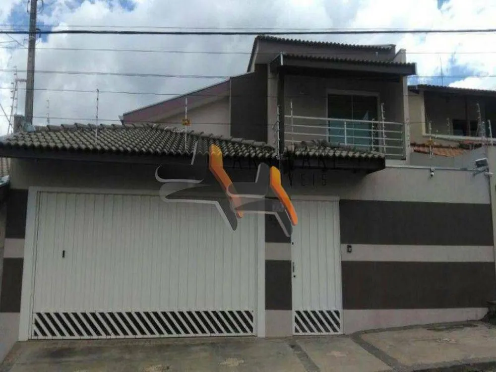Casa, 3 quartos, 230 m² - Foto 1