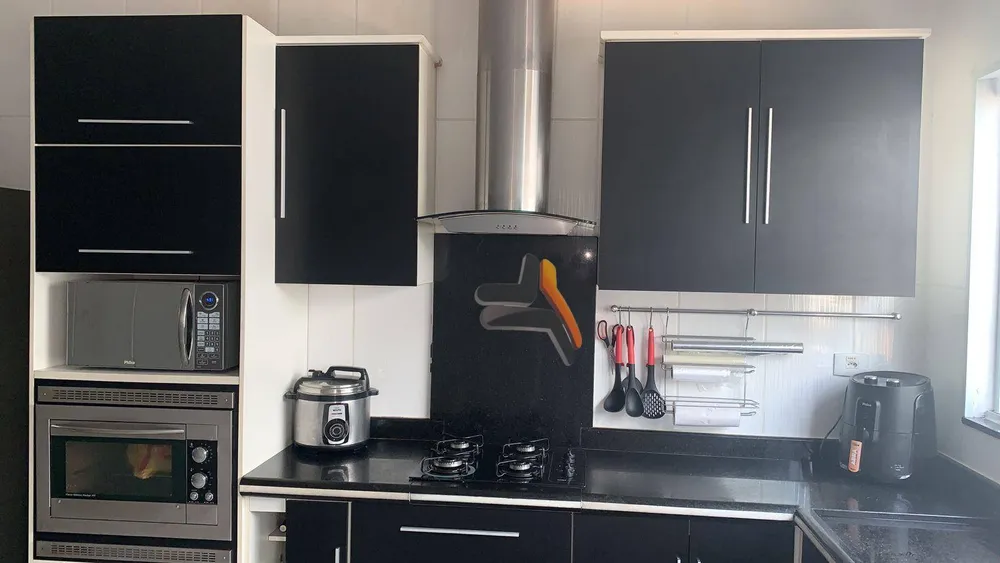 Casa, 3 quartos, 229 m² - Foto 16