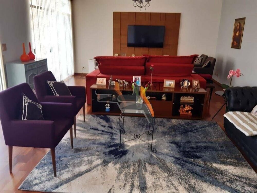 Casa, 4 quartos, 340 m² - Foto 1