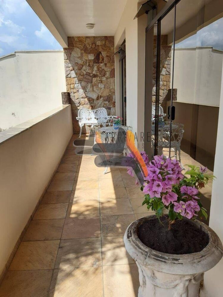Casa, 4 quartos, 340 m² - Foto 15