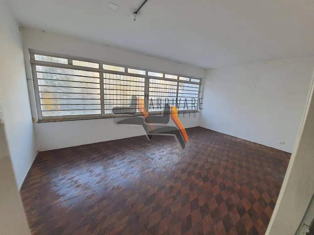 Casa, 3 quartos, 222 m² - Foto 1