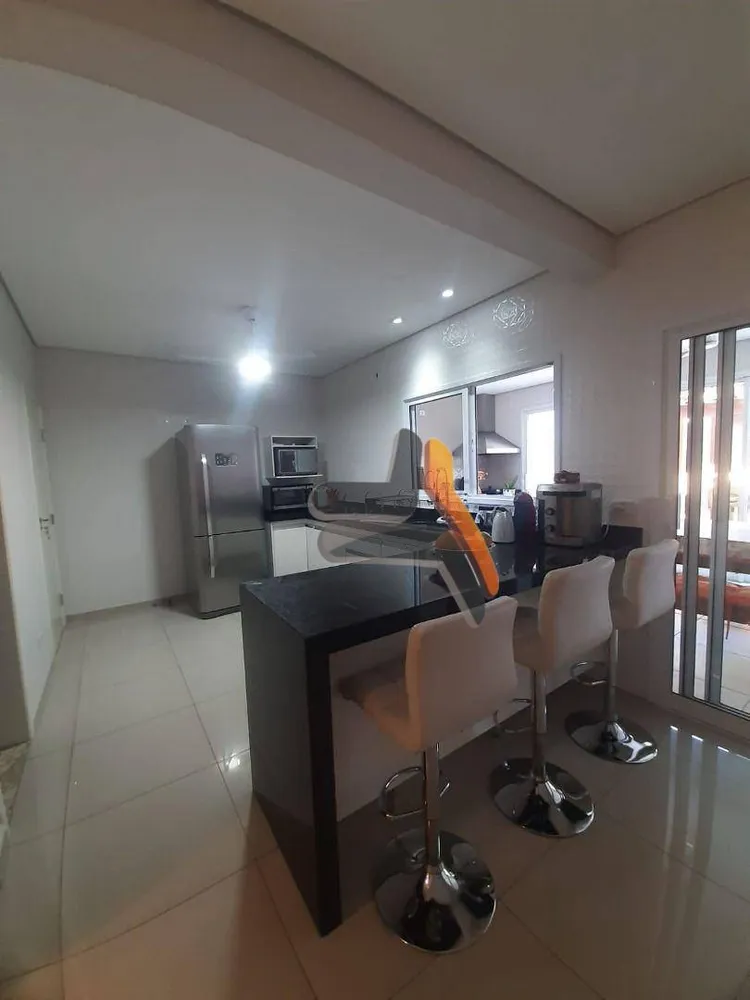 Sobrado, 3 quartos, 261 m² - Foto 4
