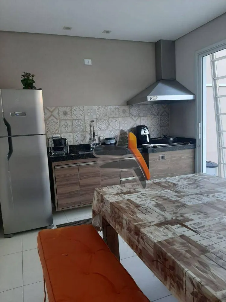 Sobrado, 3 quartos, 261 m² - Foto 1
