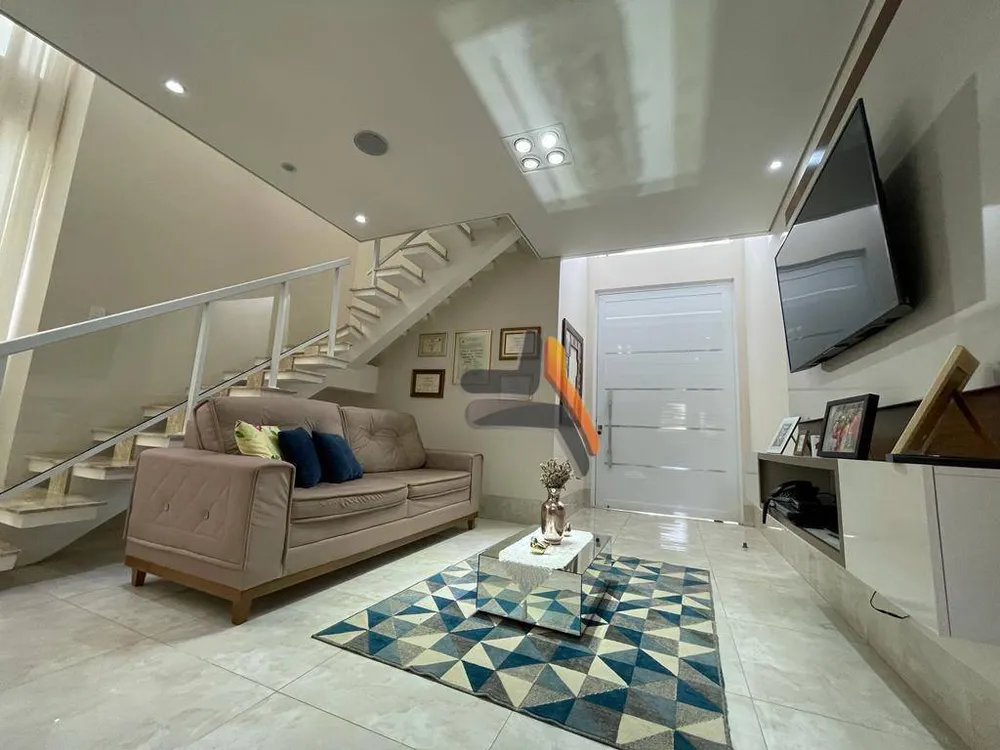 Sobrado, 4 quartos, 192 m² - Foto 2
