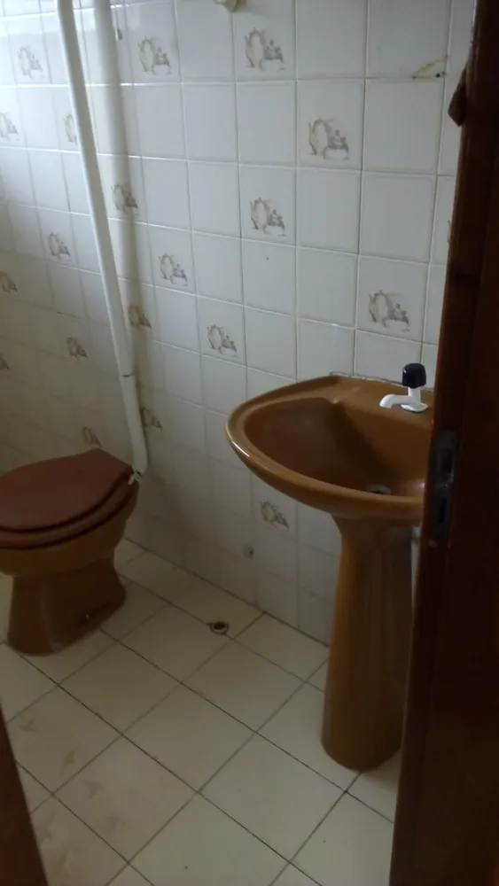 Casa, 6 quartos, 129 m² - Foto 8