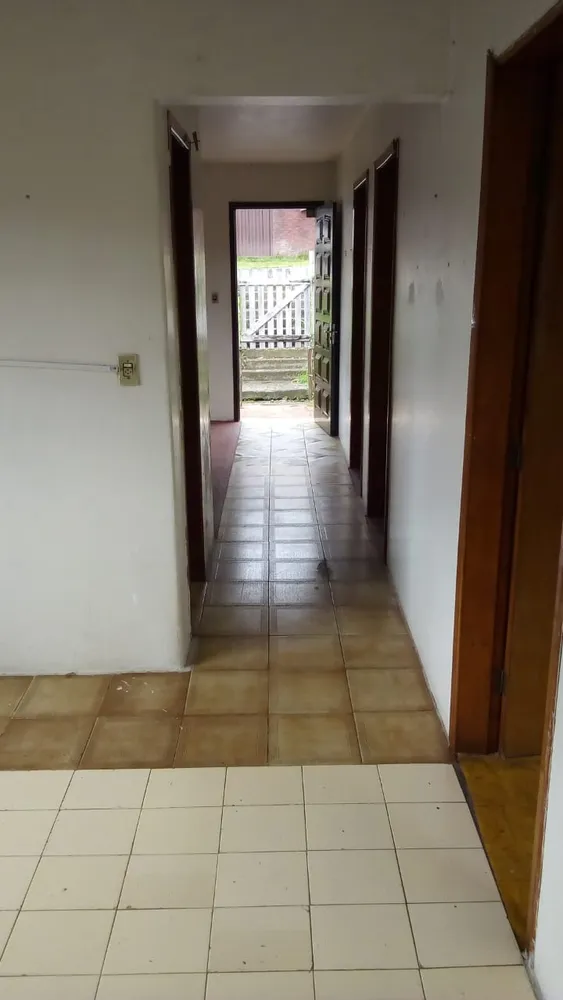 Casa, 6 quartos, 129 m² - Foto 2