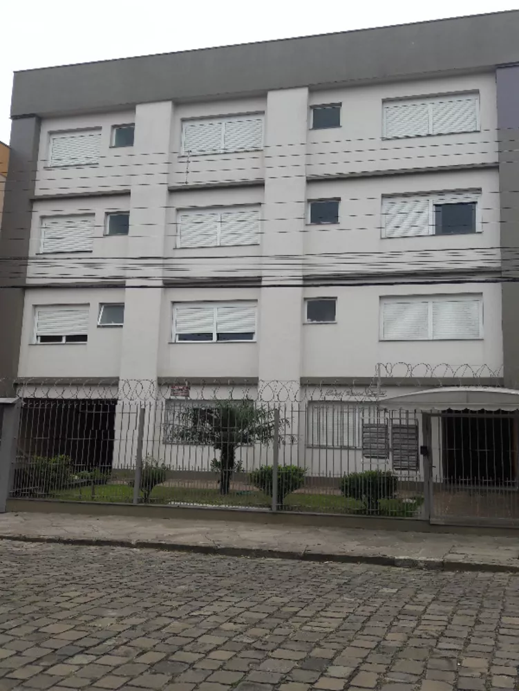 Apartamento à venda com 3 quartos, 101m² - Foto 1