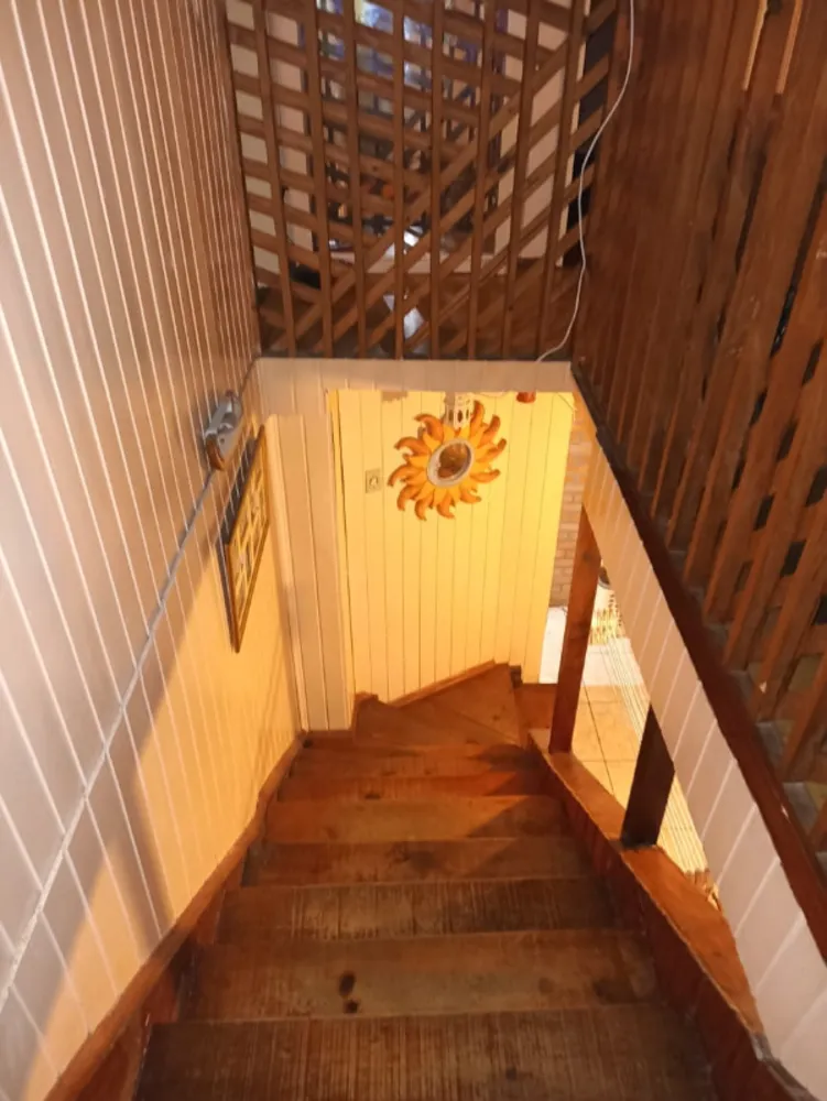 Casa, 4 quartos, 216 m² - Foto 2
