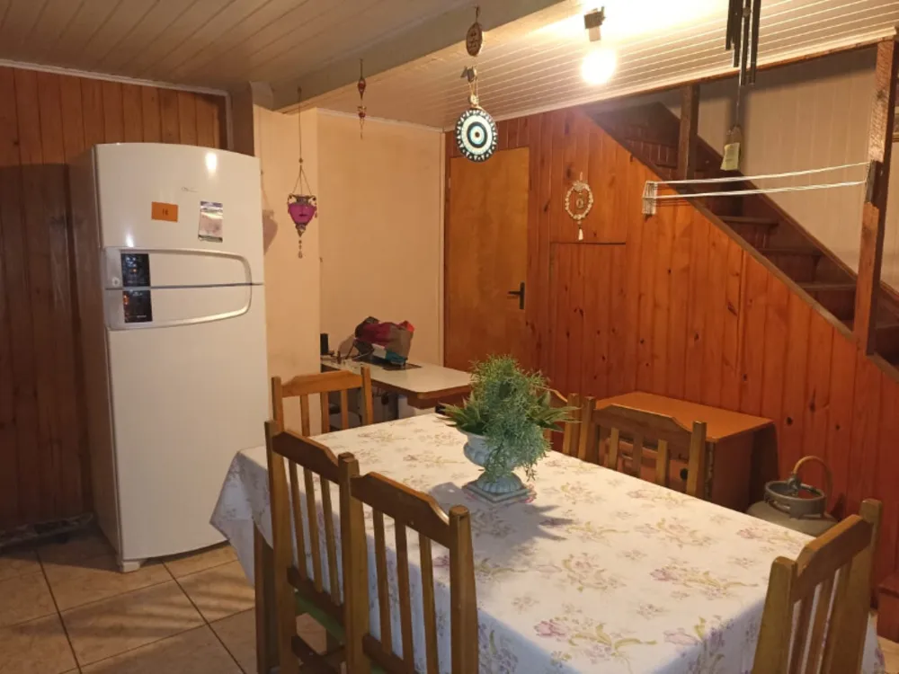 Casa, 4 quartos, 216 m² - Foto 1