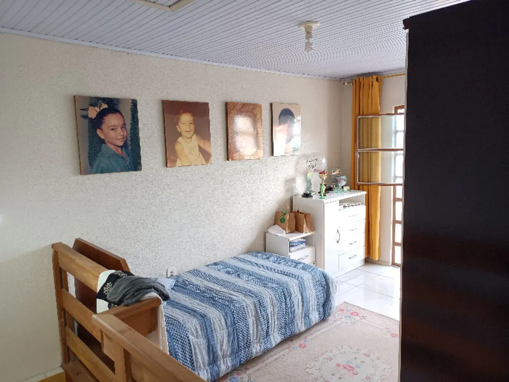 Casa, 6 quartos, 180 m² - Foto 4