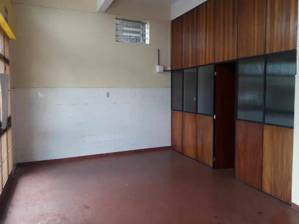 Prédio Inteiro à venda com 3 quartos, 400m² - Foto 4