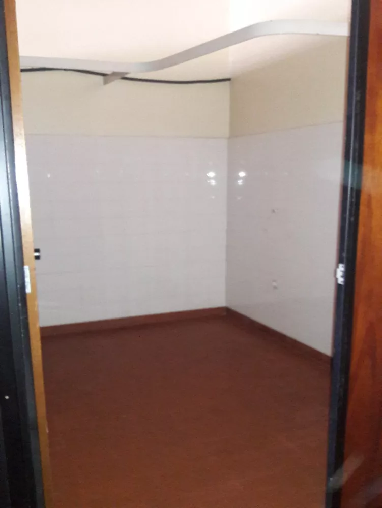 Prédio Inteiro à venda com 3 quartos, 400m² - Foto 2