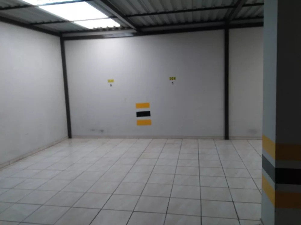 Apartamento à venda com 2 quartos, 101m² - Foto 2