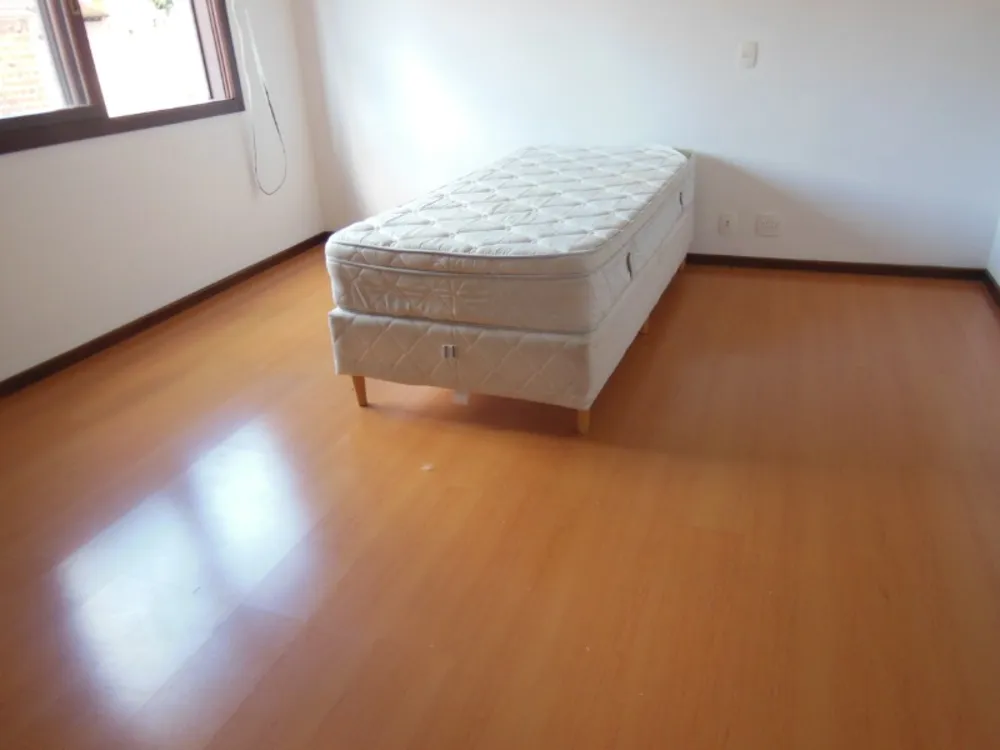 Apartamento, 3 quartos, 138 m² - Foto 2