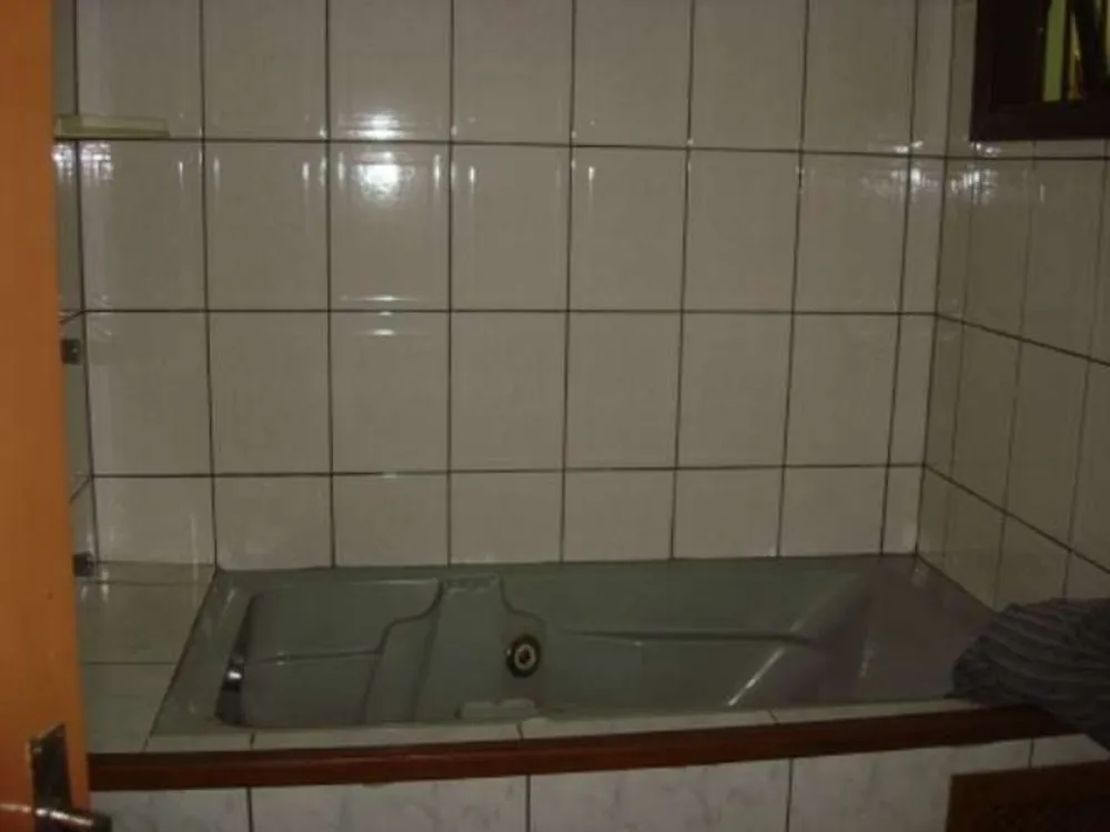 Casa, 5 quartos, 200 m² - Foto 1