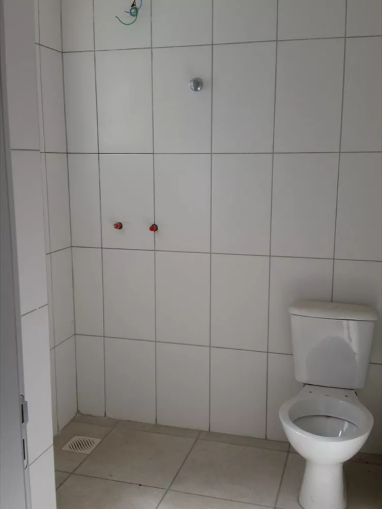 Apartamento à venda com 2 quartos, 42m² - Foto 4