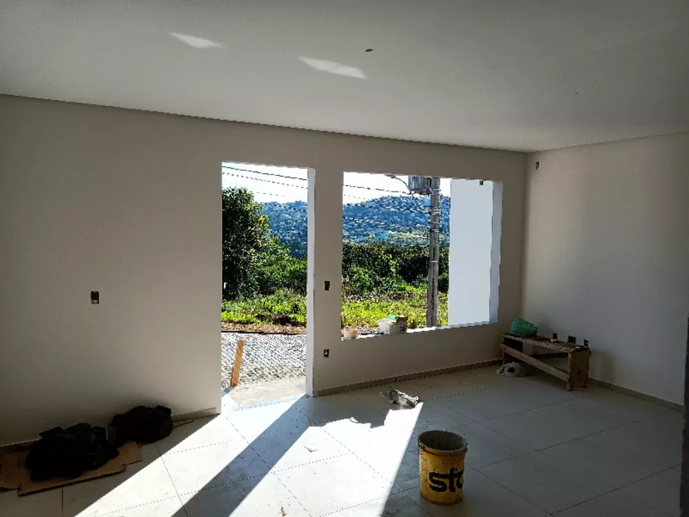 Sobrado à venda com 3 quartos, 70m² - Foto 2