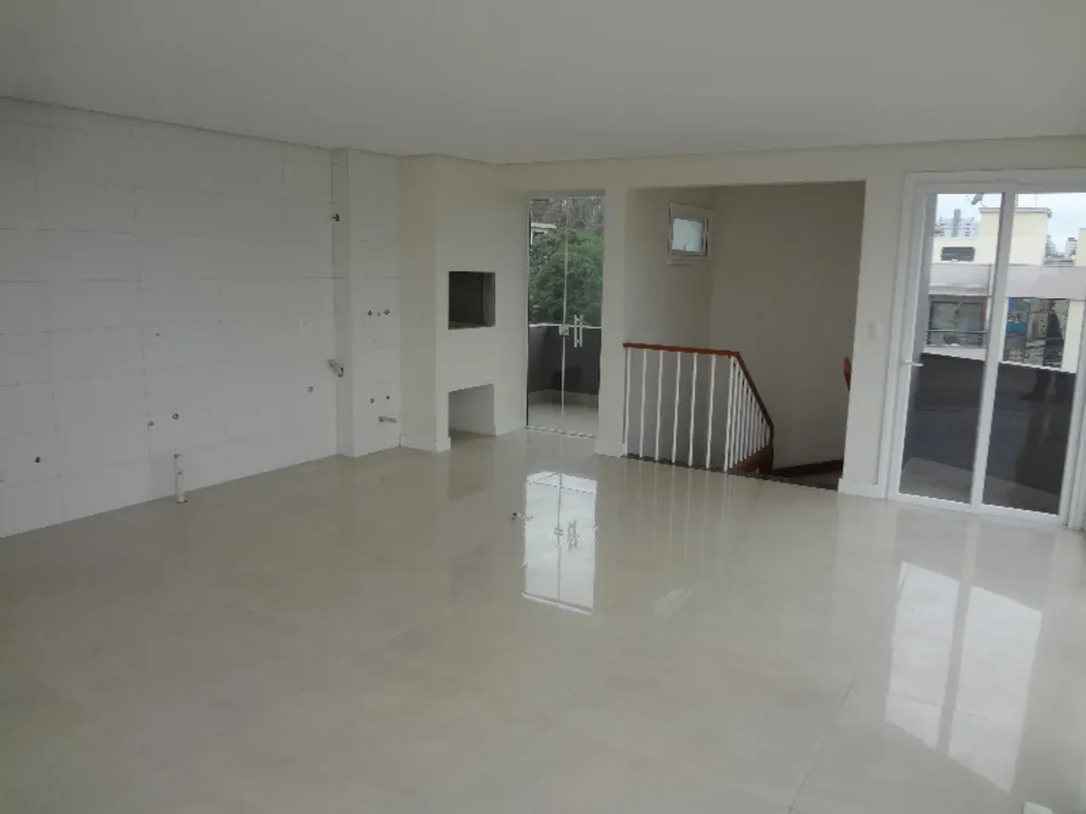 Cobertura, 3 quartos, 267 m² - Foto 1